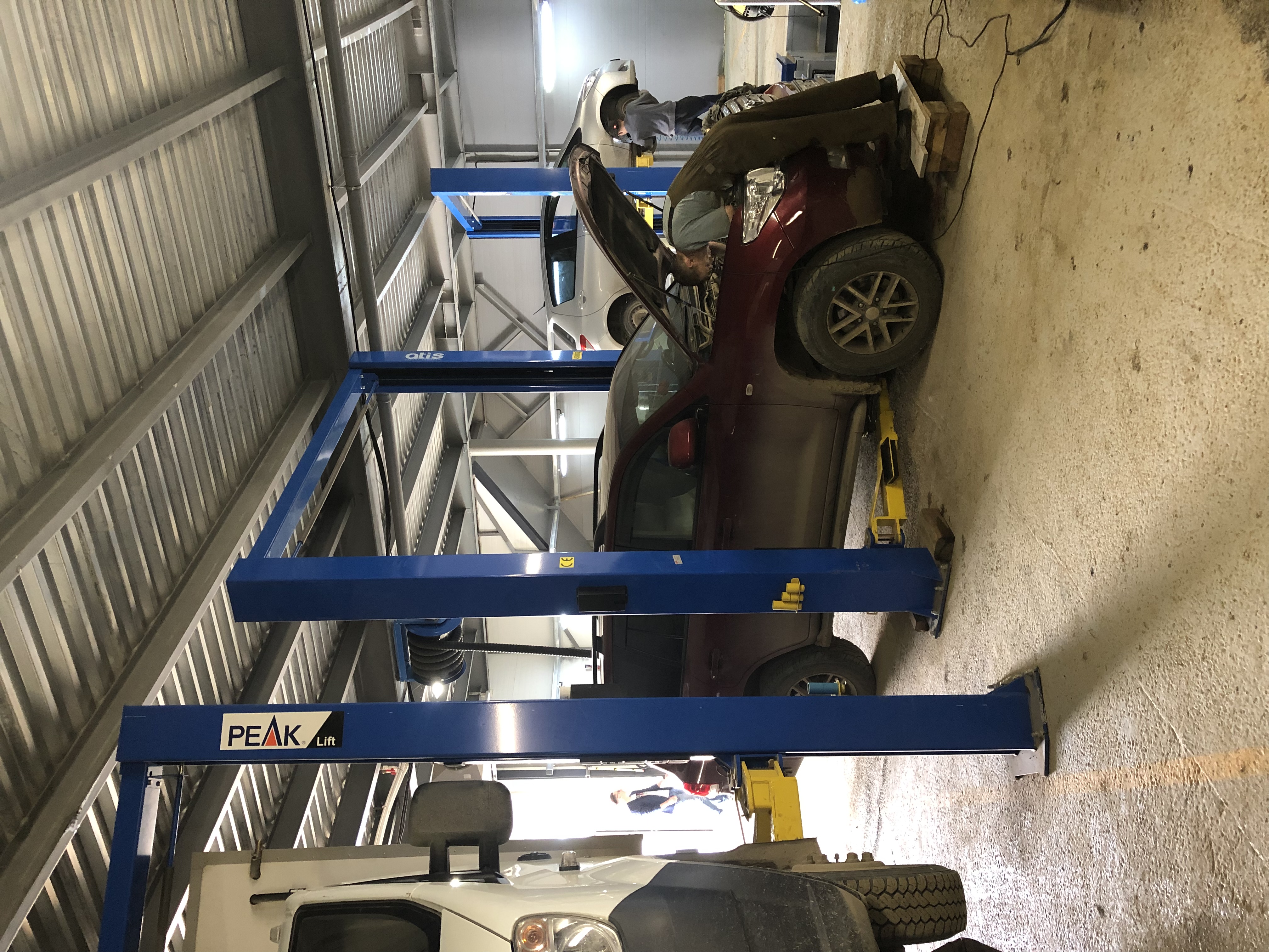 Автоцентр Дежнёв