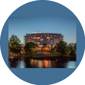 Crystal House suite hotel & spa