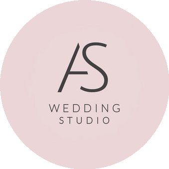 Sutyrina wedding dress