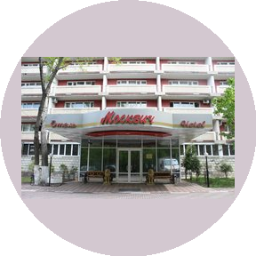 Москвич, Гостиница