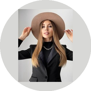 Ola Dementeva Студия