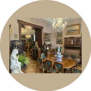 Петербургский антиквар