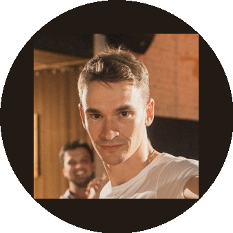 Сухарь Руслан Сергеевич