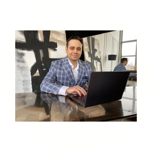 Юрист Иванов Вадим Сергеевич