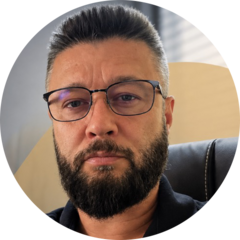 Каратуев Андрей