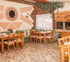 Гостинично-Ресторанный Комплекс Зелёная Дубрава