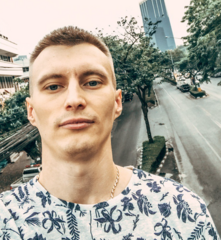 Владимир Попов