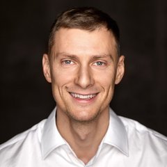 Хохлов Олег Геннадиевич