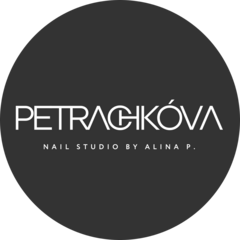 PETRACHKOVA NAILS STUDIO