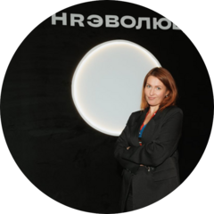 Юлия Соловьева