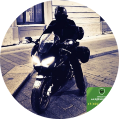 Некрасов Евгений