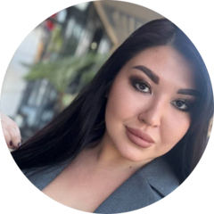 Назарова Регина Ахмадовна