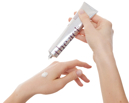 руки и крем