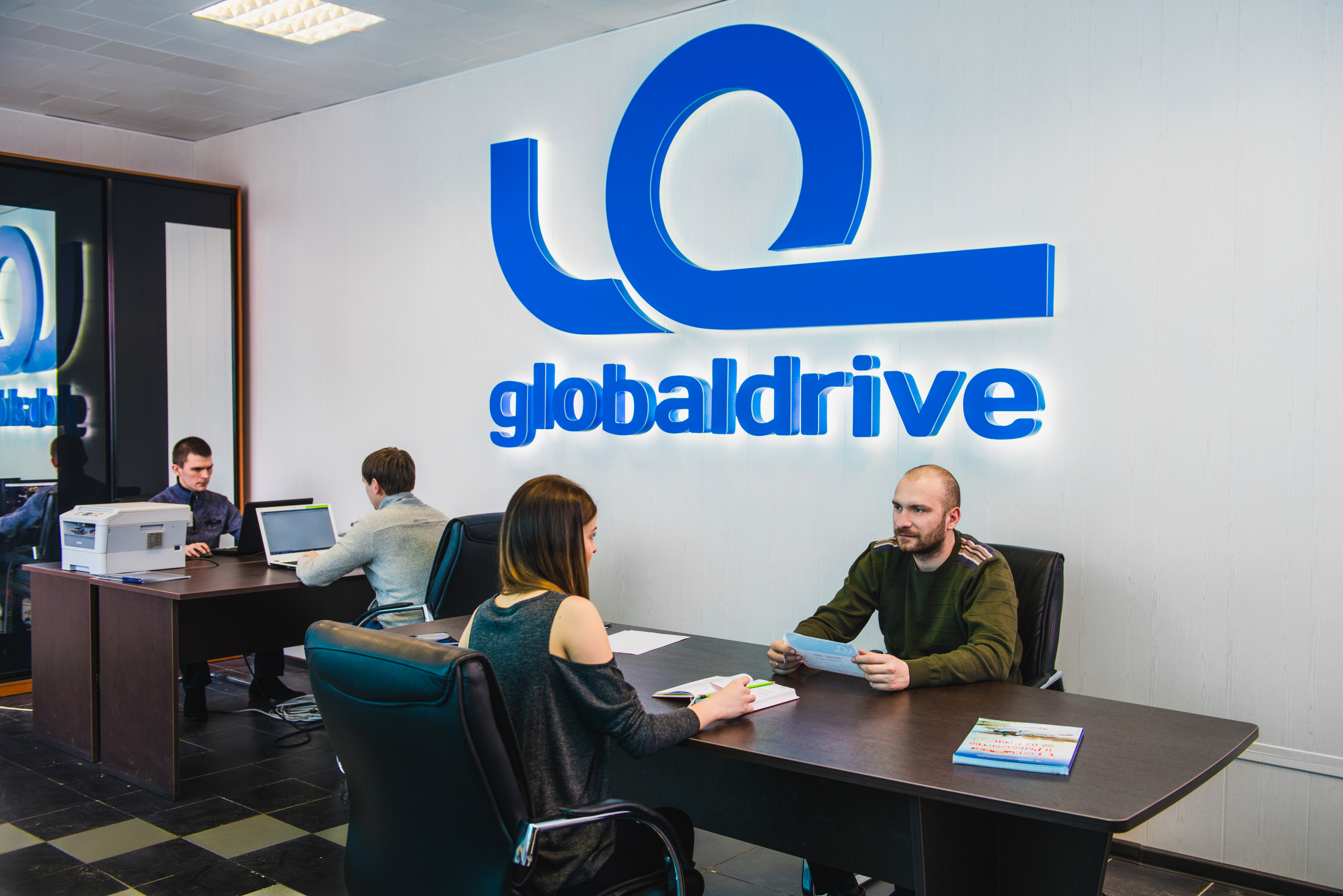 Работа в компании Globaldrive: все вакансии работодателя на сайте  Зарплата.ру